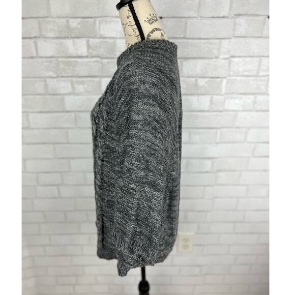 Mystree Gray Short Dolman Sleeve Cable Knit Sweater Size Medium / Large - Picture 3 of 11